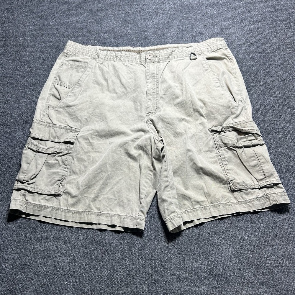 Columbia Men's 38 Cotton Cargo Shorts Beige Flat Front Pockets Button Outdoor